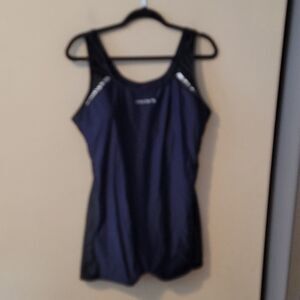 Cute Baleaf  racer swim 🏊‍♂️ suit size 40 NWOT